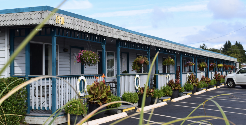 Mermaid Inn & RV Park